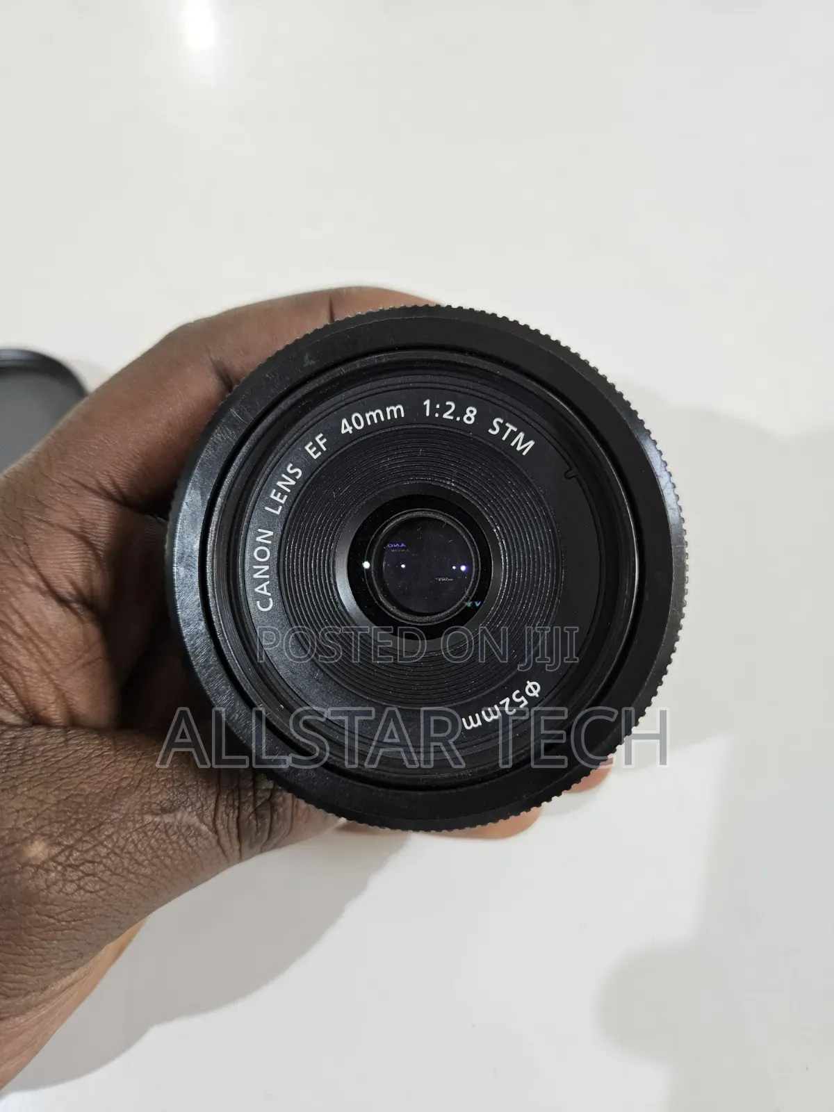 Canon Ef 40mm F/2.8 STM
