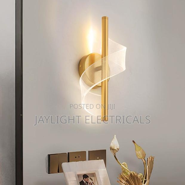 Creative Indoor Wall Lamp With High-End Lighting Elegant Light