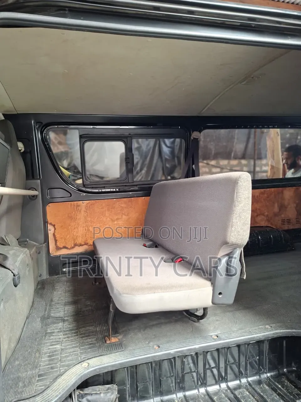 Toyota HiAce 2018 Black