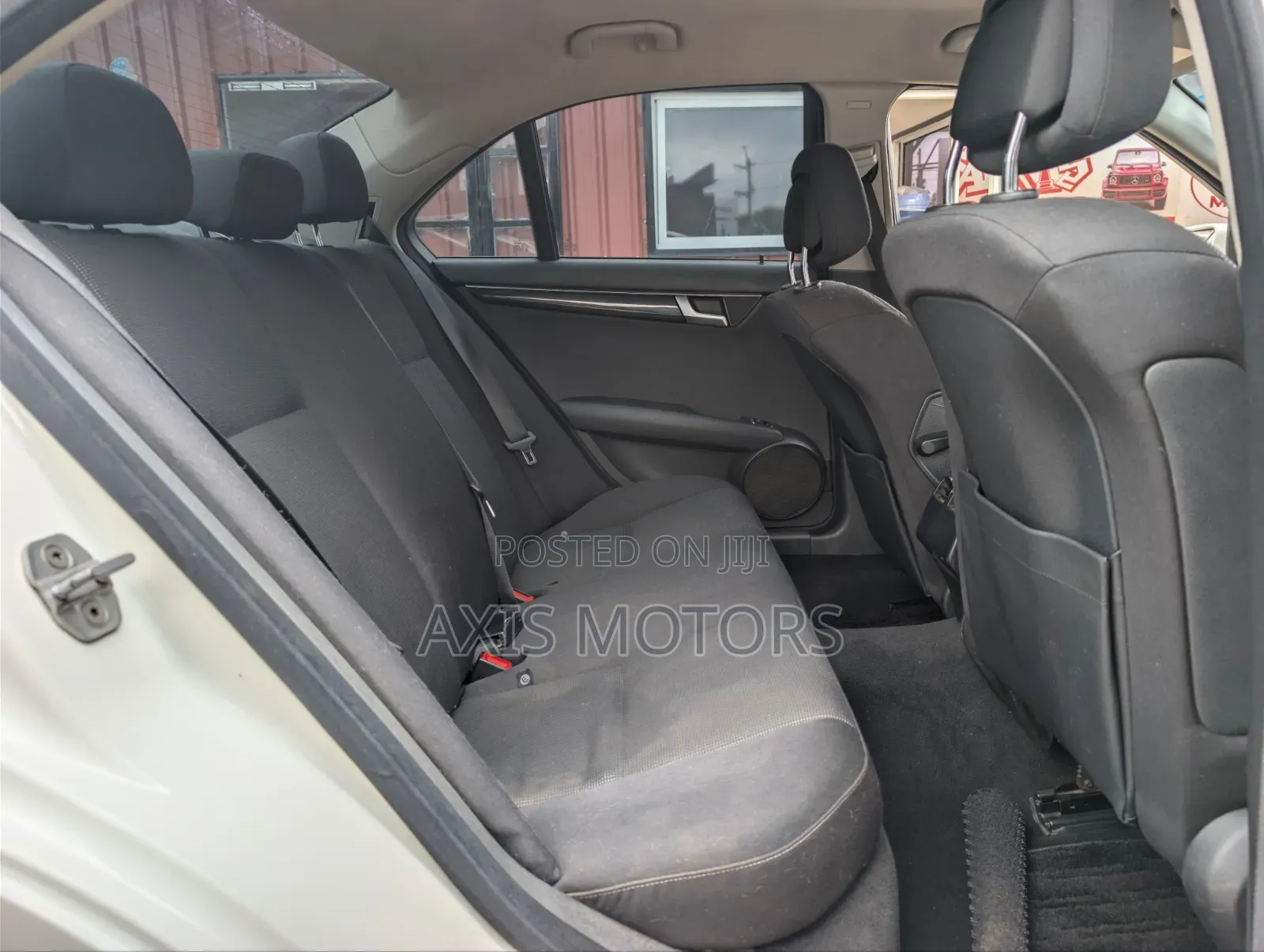 Mercedes-Benz C180 2012 White