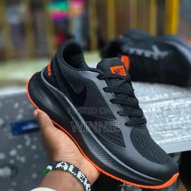Nike Zoom Sneakers - thumbnail 3