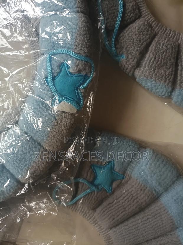 Universal Plush Toilet Seat Covers - thumbnail 4