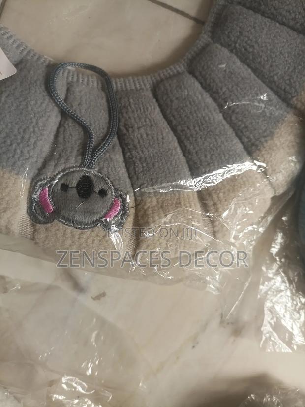 Universal Plush Toilet Seat Covers - thumbnail 6
