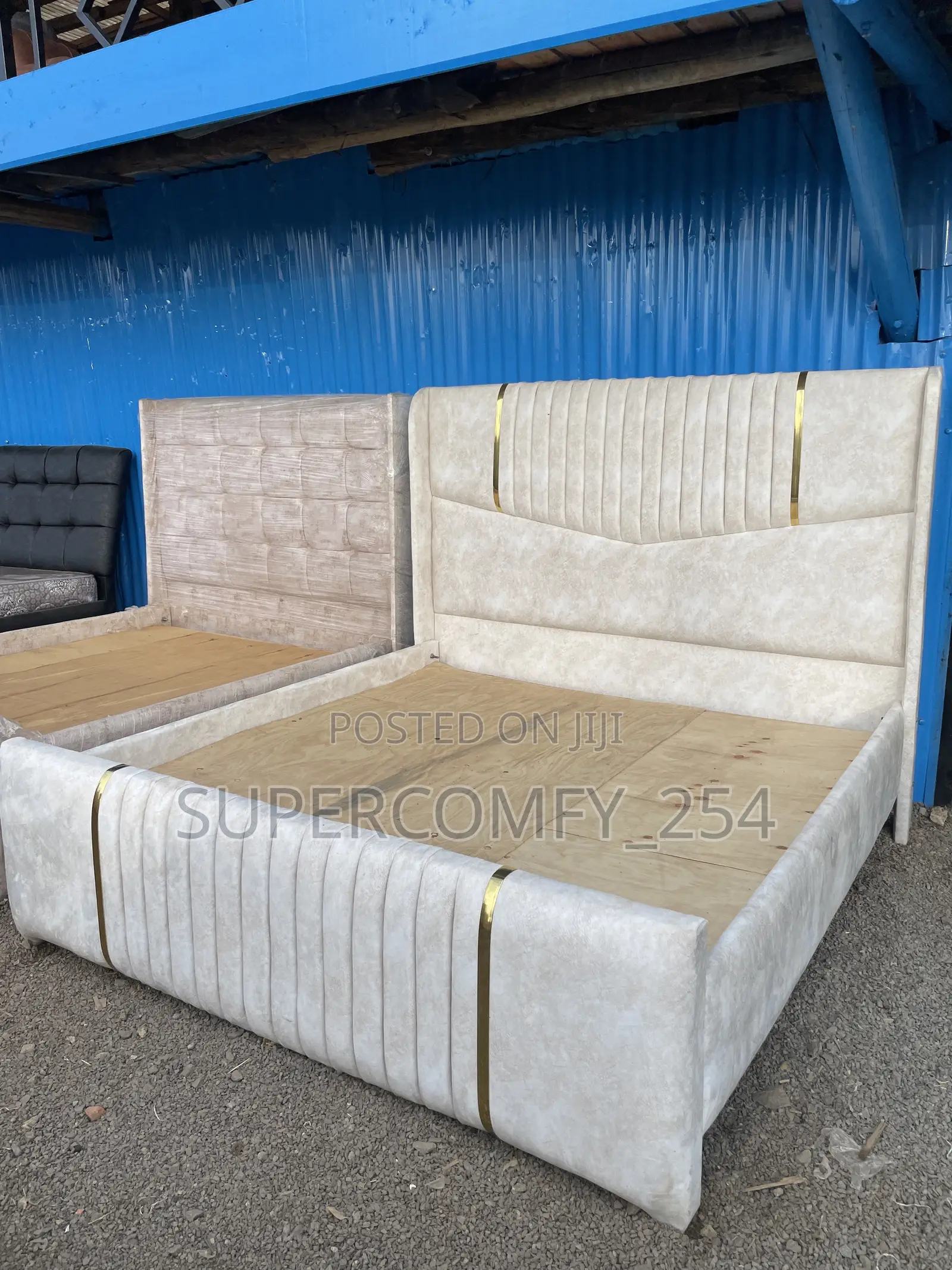 Modern Tufted Beds