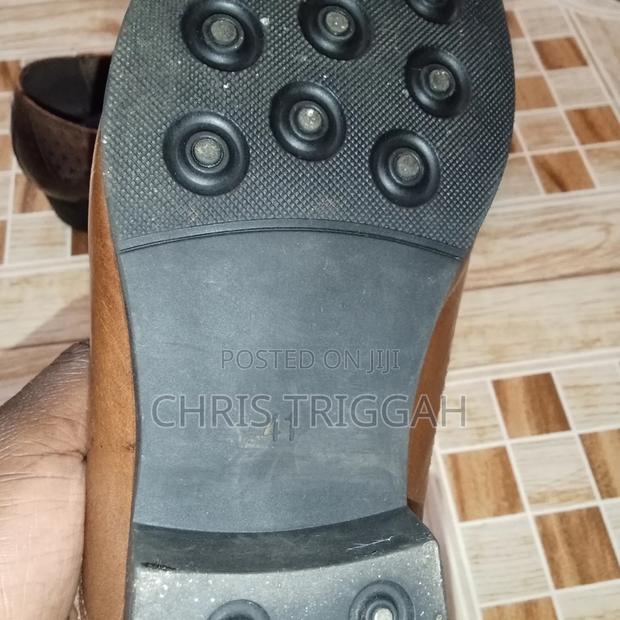 Official Brown Leather Shoes Size 41 - thumbnail 3