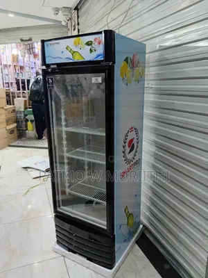 Smartpro Showcase 209 Litres Display Fridge