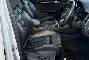 Audi SQ5 3.0T Premium Plus AWD 2019 Off white