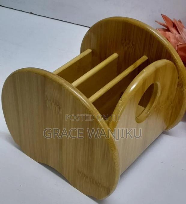 Classic and Elegant Desktop Organizer