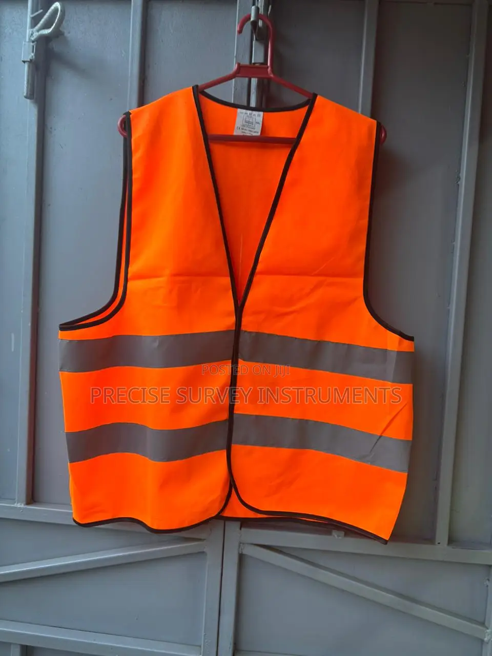 High-visibility Reflective Vest For Road Crews