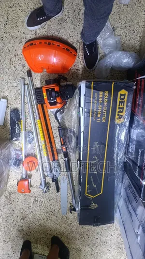2 Stroke Dera 4in1 Brushcutter/4in1 Petrol Brushcutter