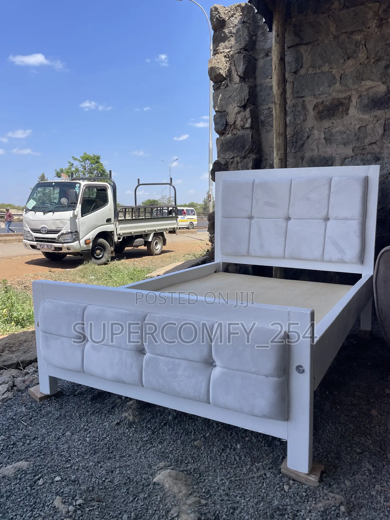 Modern Mocket Beds