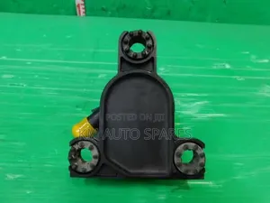 Toyota 2az Hybrid Inverter Coolant Water Pump.