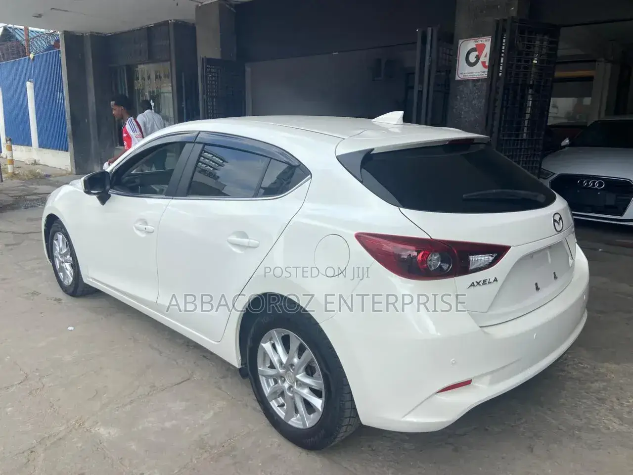 Mazda Axela 2018 White