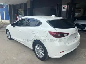 Mazda Axela 2018 White