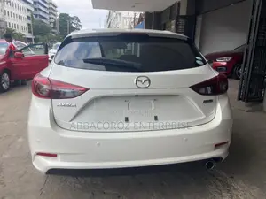 Mazda Axela 2018 White