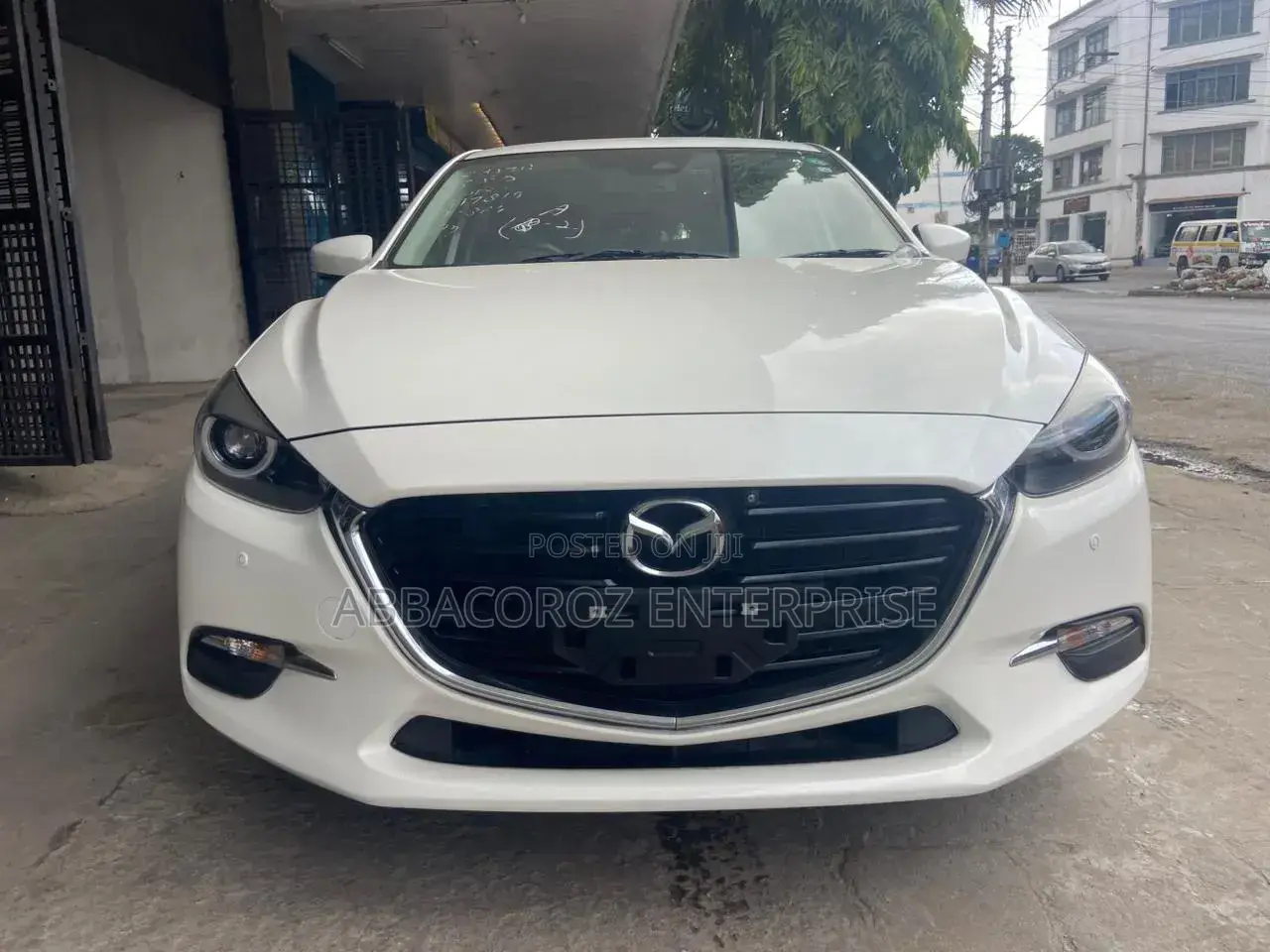 Mazda Axela 2018 White