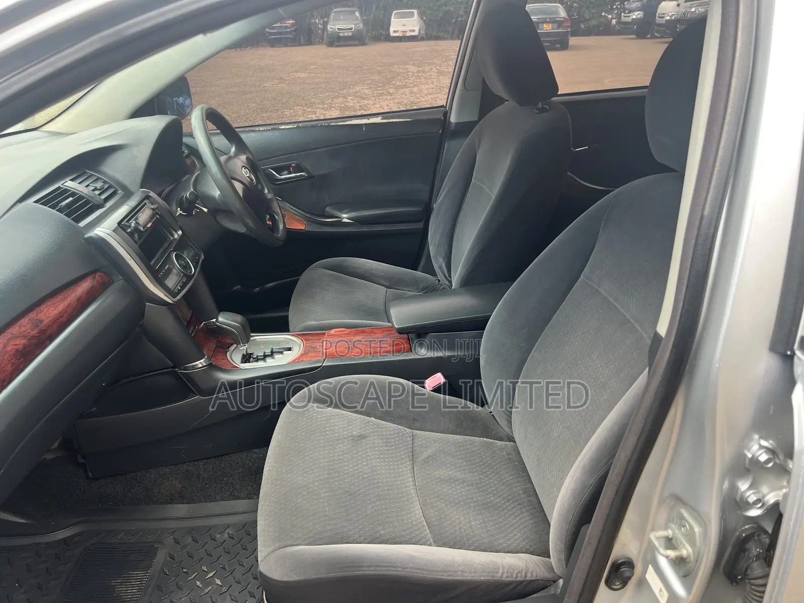 Toyota Allion 2013 Silver