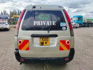 Toyota TownAce 2003 Gray