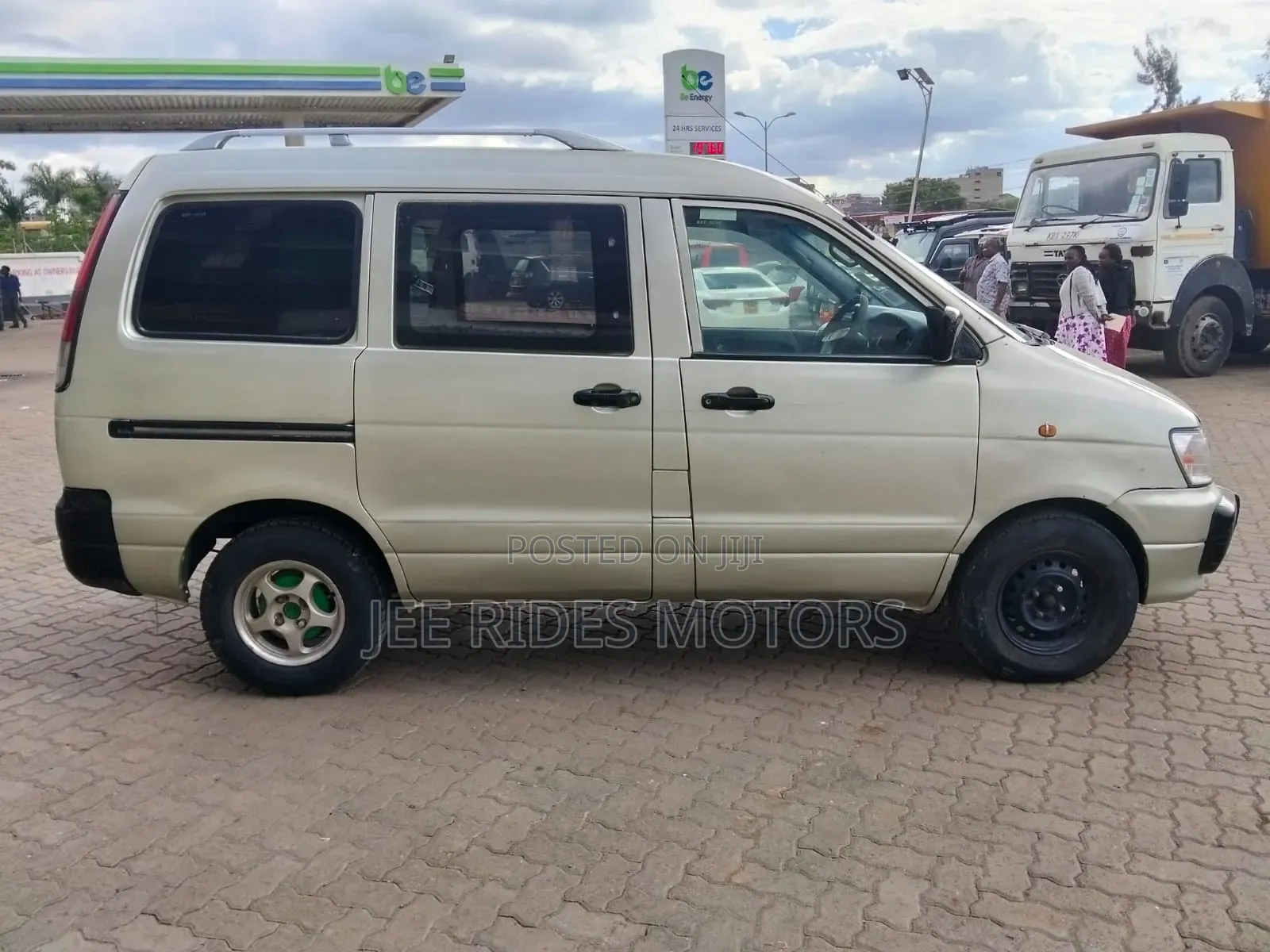 Toyota TownAce 2003 Gray