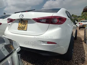 Mazda Axela 2015 White