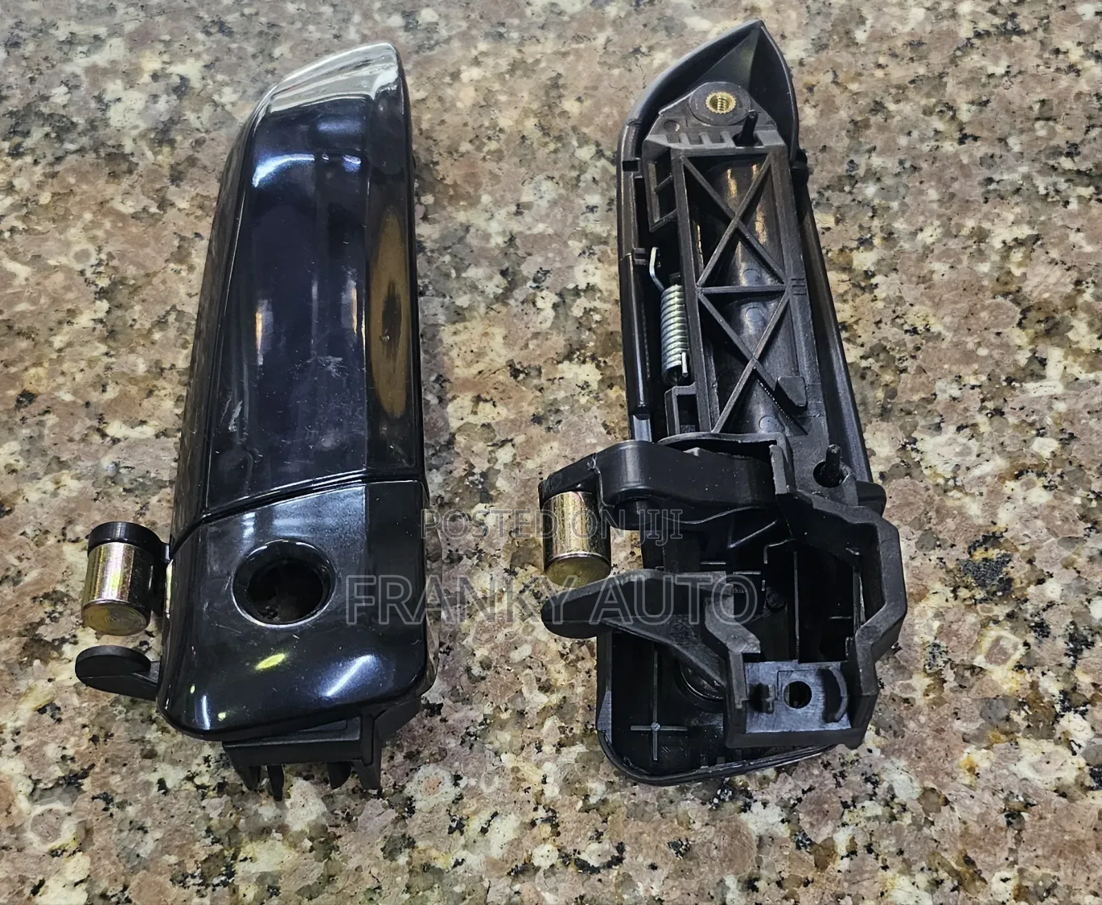 Outer Door Handle Hiace Black 7l/9l