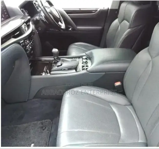 Lexus LX 570 AWD 2018 Pearl