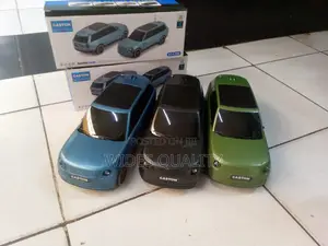 Caston Bluetooth Speakers Design Range Rover Cars.