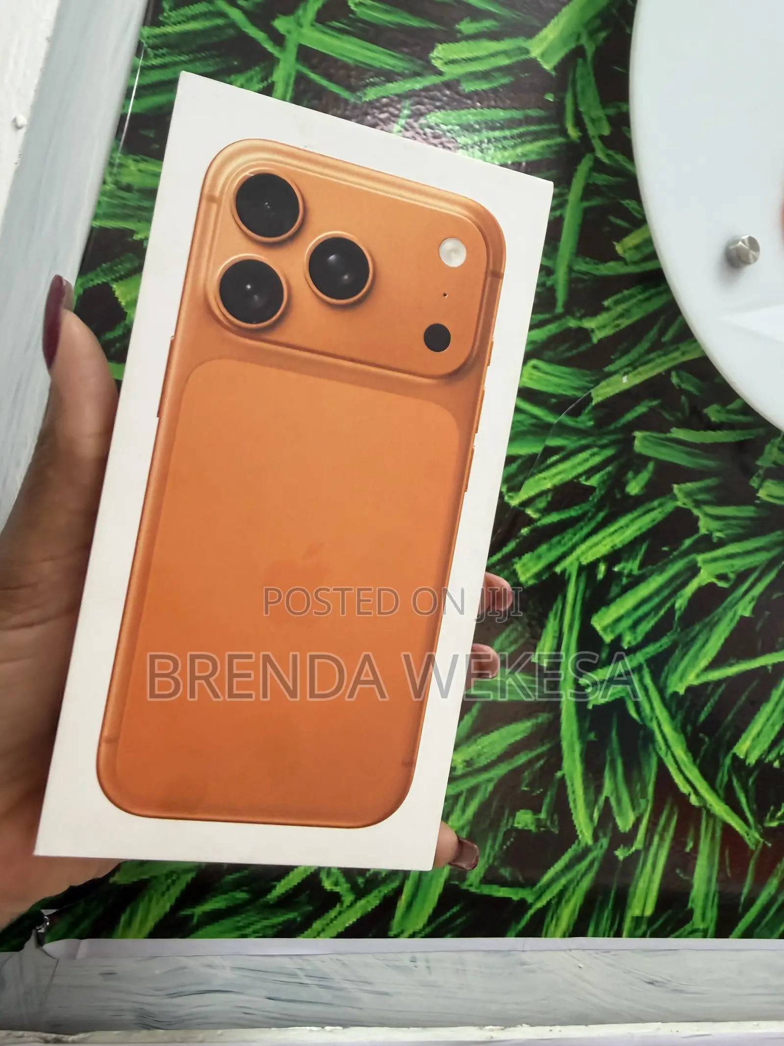 New Apple iPhone 17 Pro 256 GB Orange