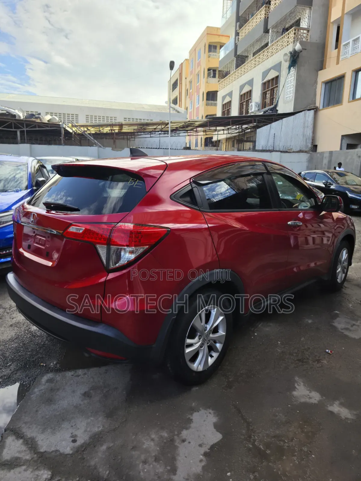 Honda Vezel 2019 Red