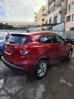 Honda Vezel 2019 Red
