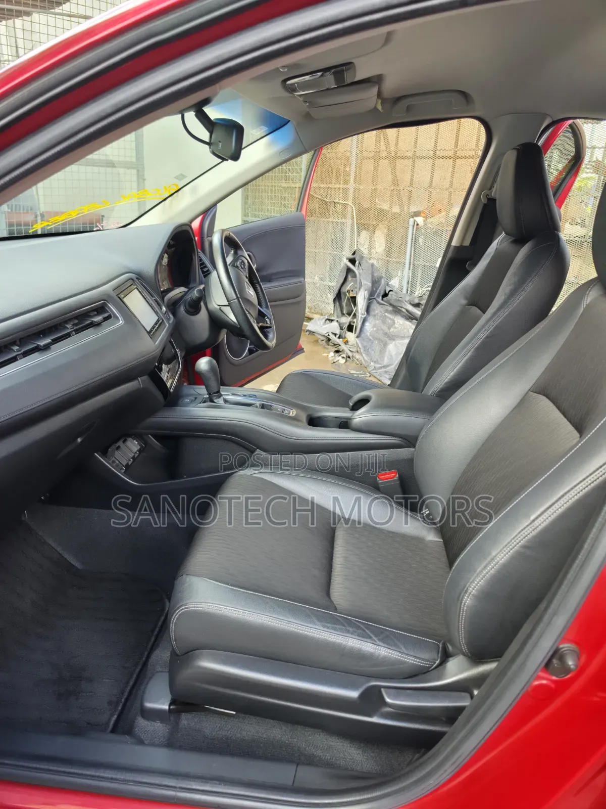 Honda Vezel 2019 Red