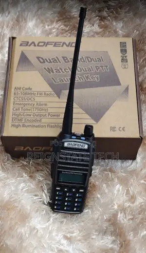 Long Range Baofeng Uv 82 Walkie Talkie With Fm Radio