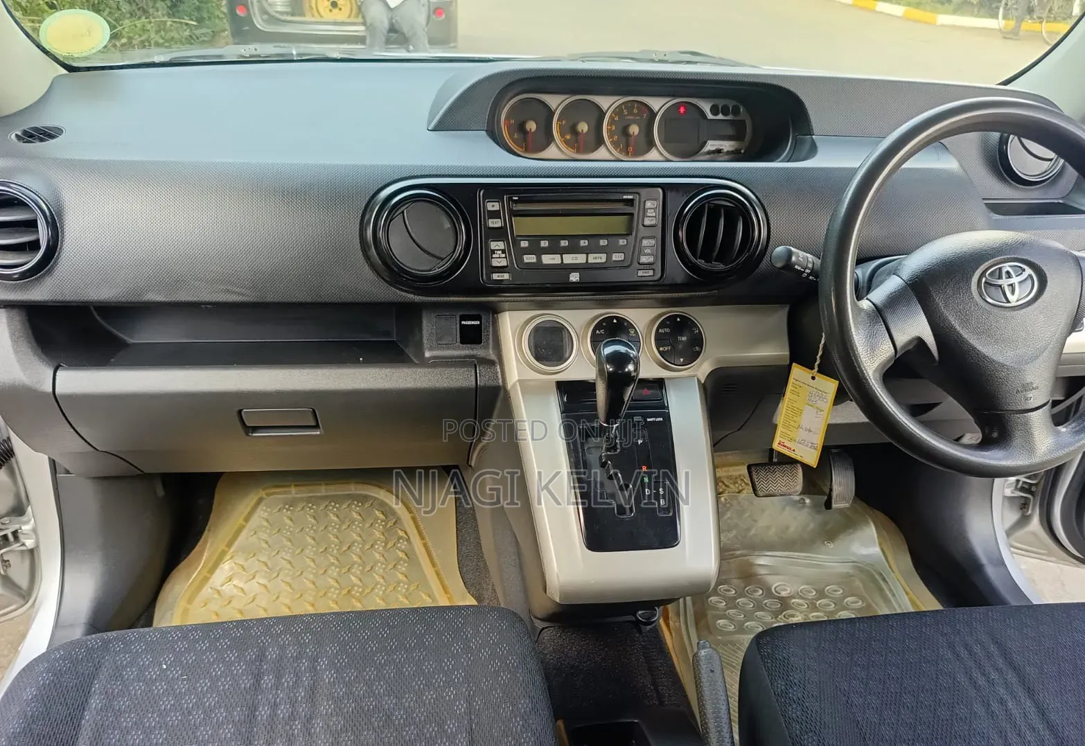 Toyota Corolla Rumion 2009 Silver