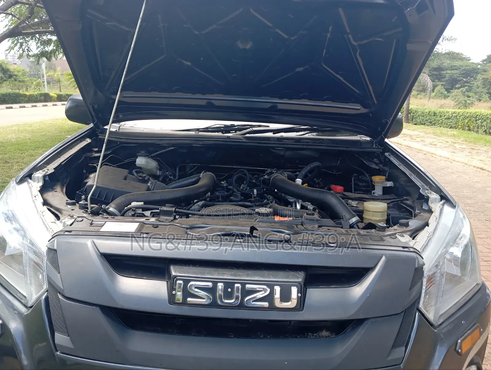 Isuzu D-MAX 2022 Gray
