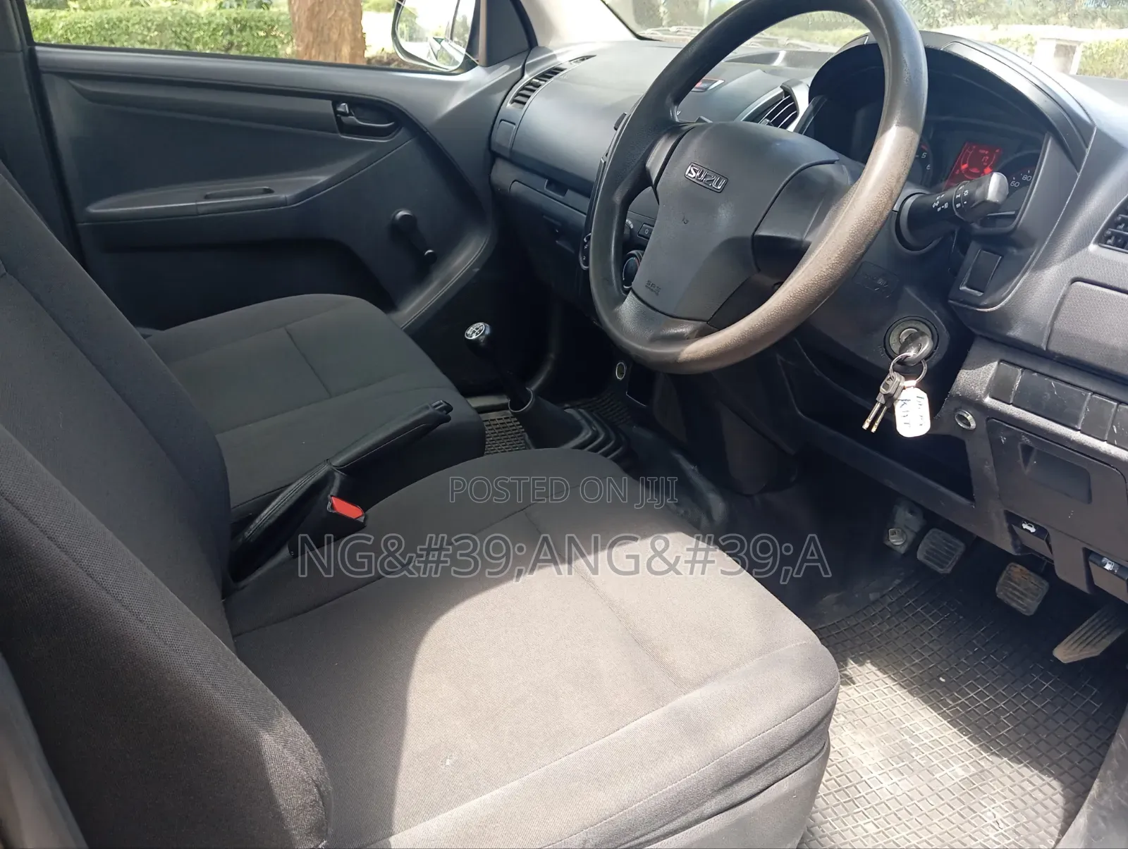 Isuzu D-MAX 2022 Gray