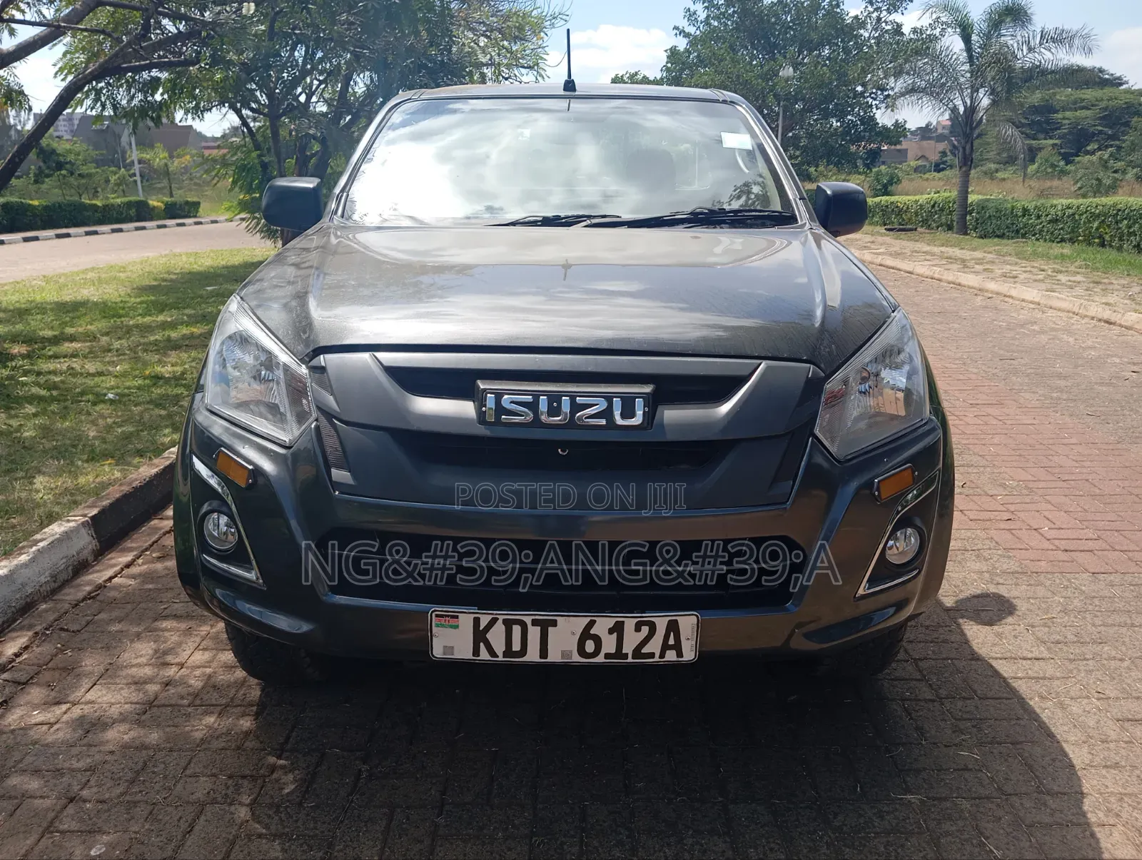 Isuzu D-MAX 2022 Gray