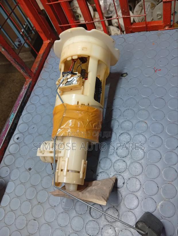 Nissan Caravan Fuel Pump - thumbnail 2
