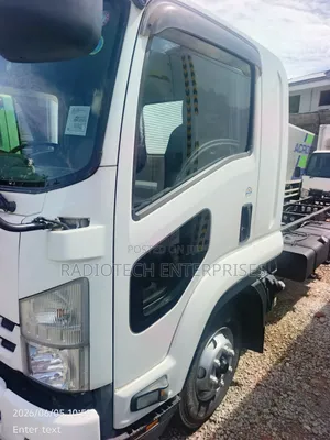 Isuzu Forward 2019 White