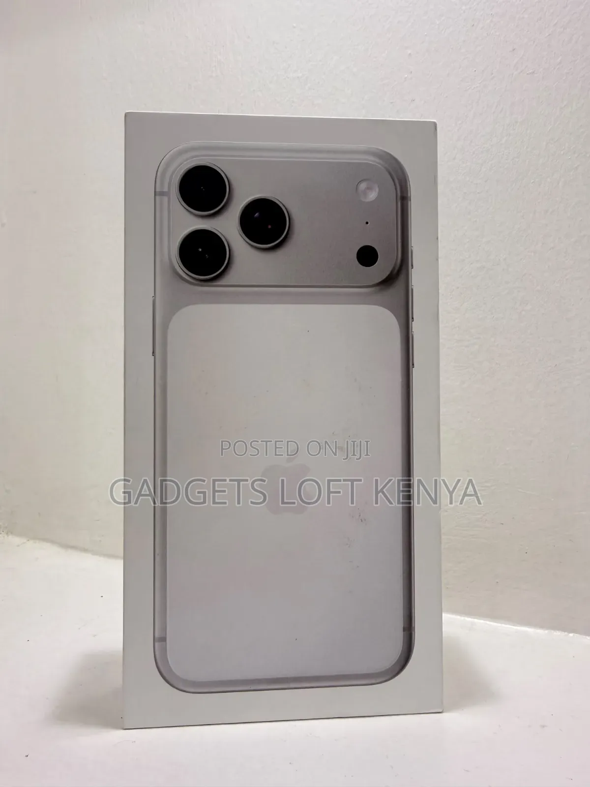 New Apple iPhone 17 Pro Max 256 GB Silver