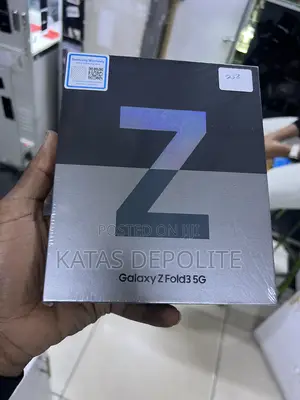 New Samsung Galaxy Z Fold 3 256 GB Black