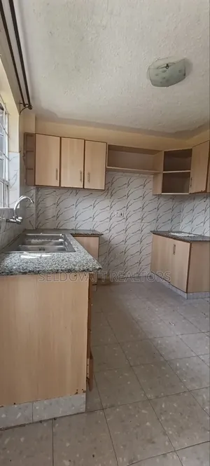 3bdrm Apartment in Uthiru for rent