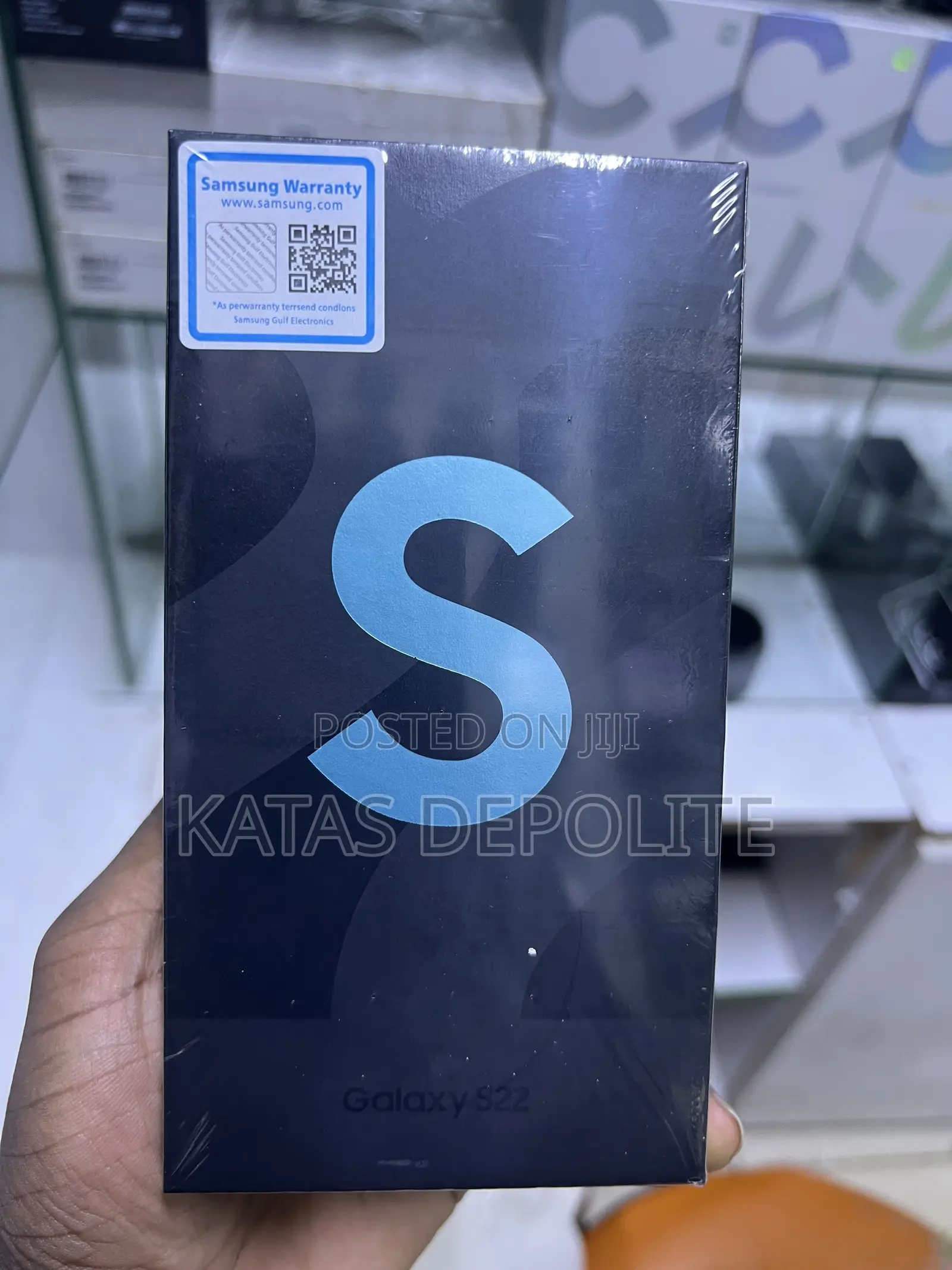 New Samsung Galaxy S22 5G 256 GB Black