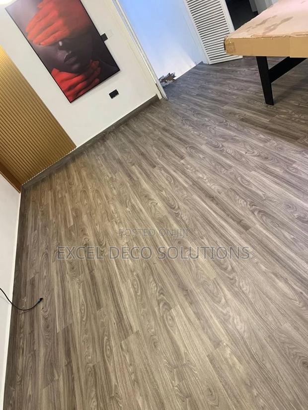 Vinyl Wood Look Carpet – Modern Flooring for Every Interior