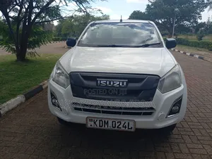 Isuzu D-MAX 2022 White