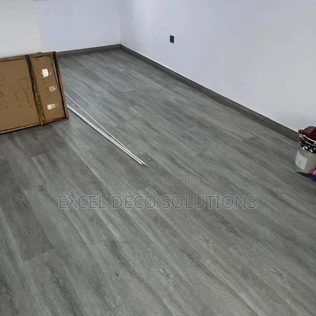 Vinyl Wood Look Carpet – Affordable Luxury for Homes and Offices