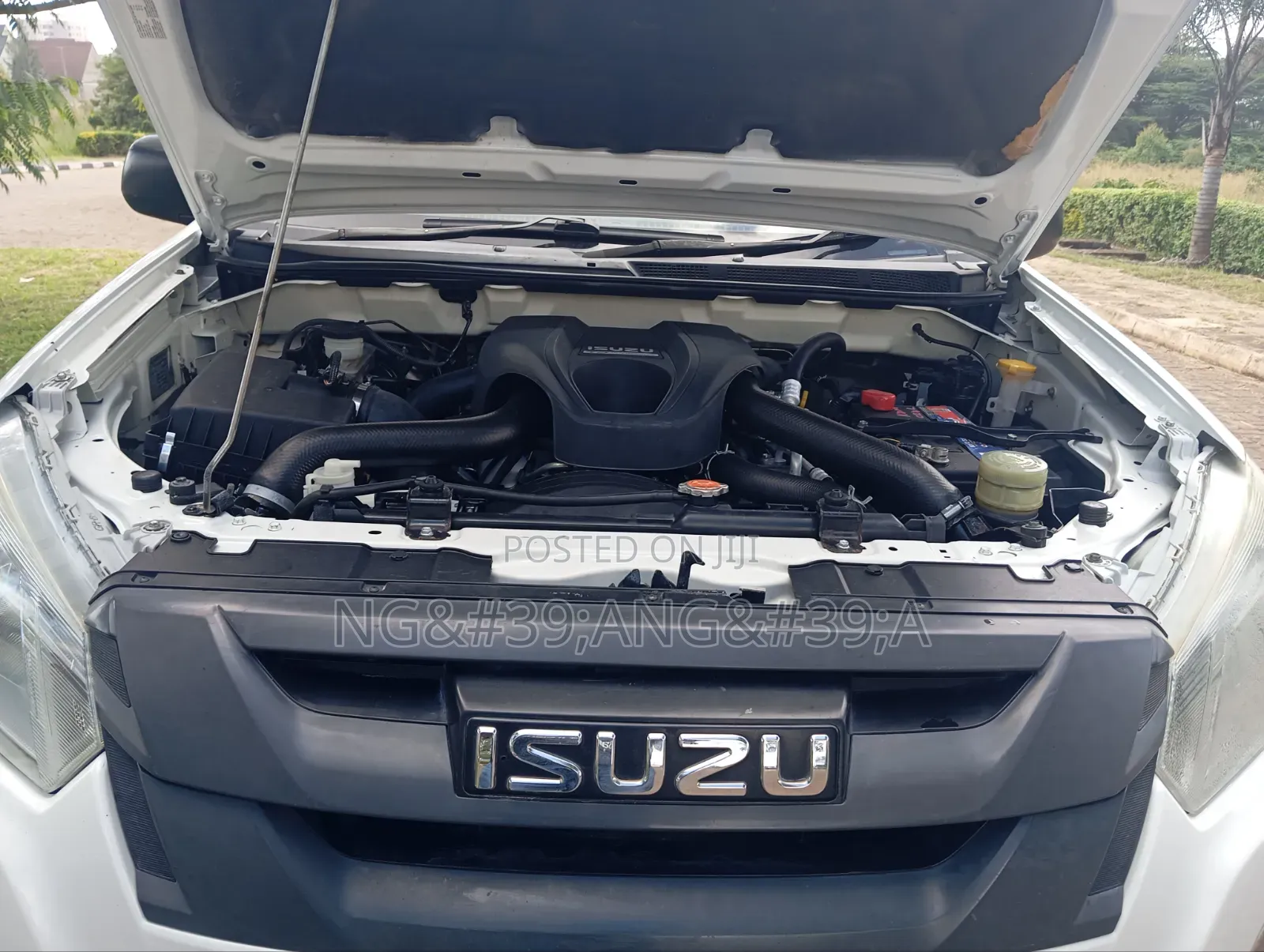 Isuzu D-MAX 2022 White