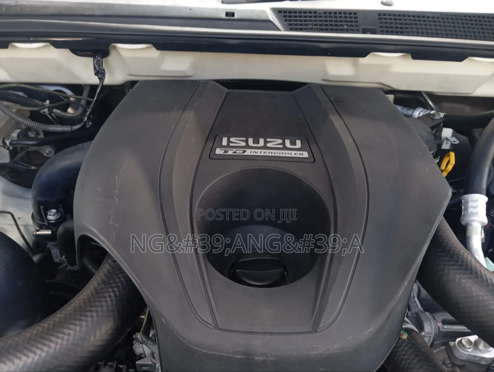 Isuzu D-MAX 2022 White