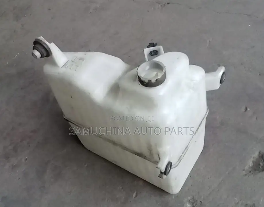 Dust Collector Toyota Noah Zrr70