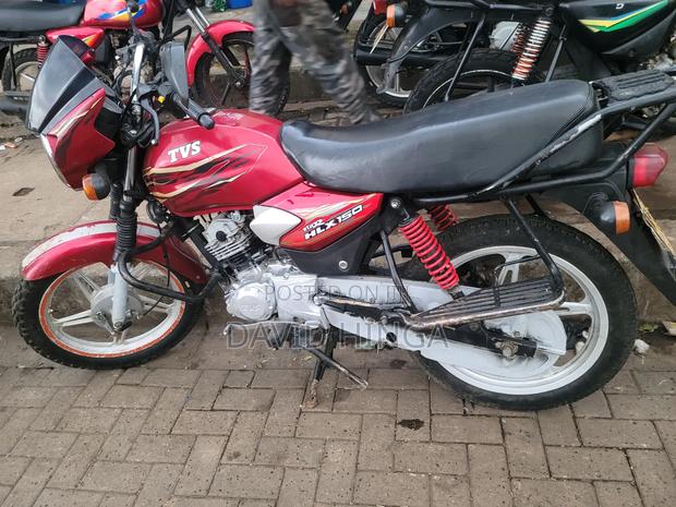 TVS HLX Plus ES 2024 Red - thumbnail 3