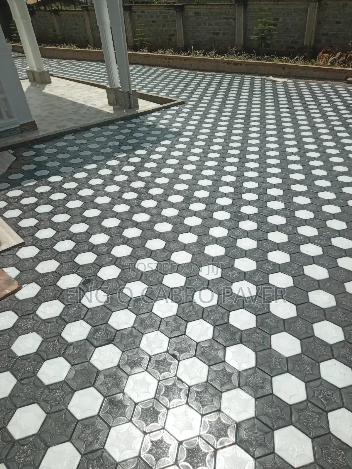 Professional Cabro Paving Installation and Polishing